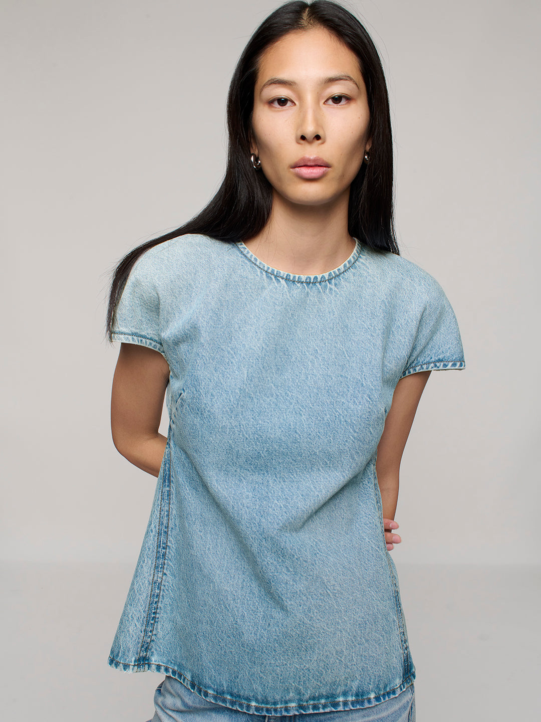 Linear T-Shirt - Attick Blue