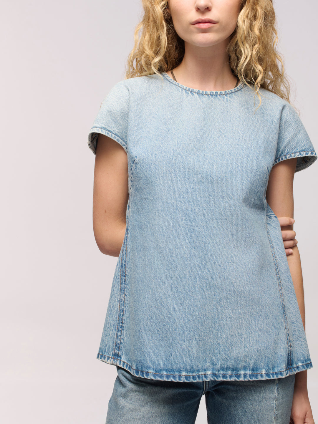 Linear T-Shirt - Attick Blue