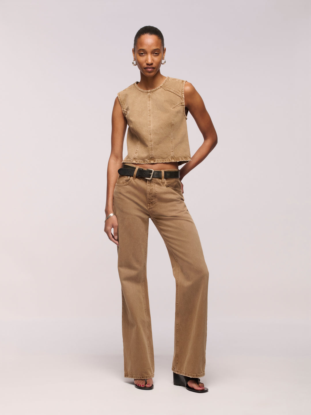 Angle Tank - Oak Brown