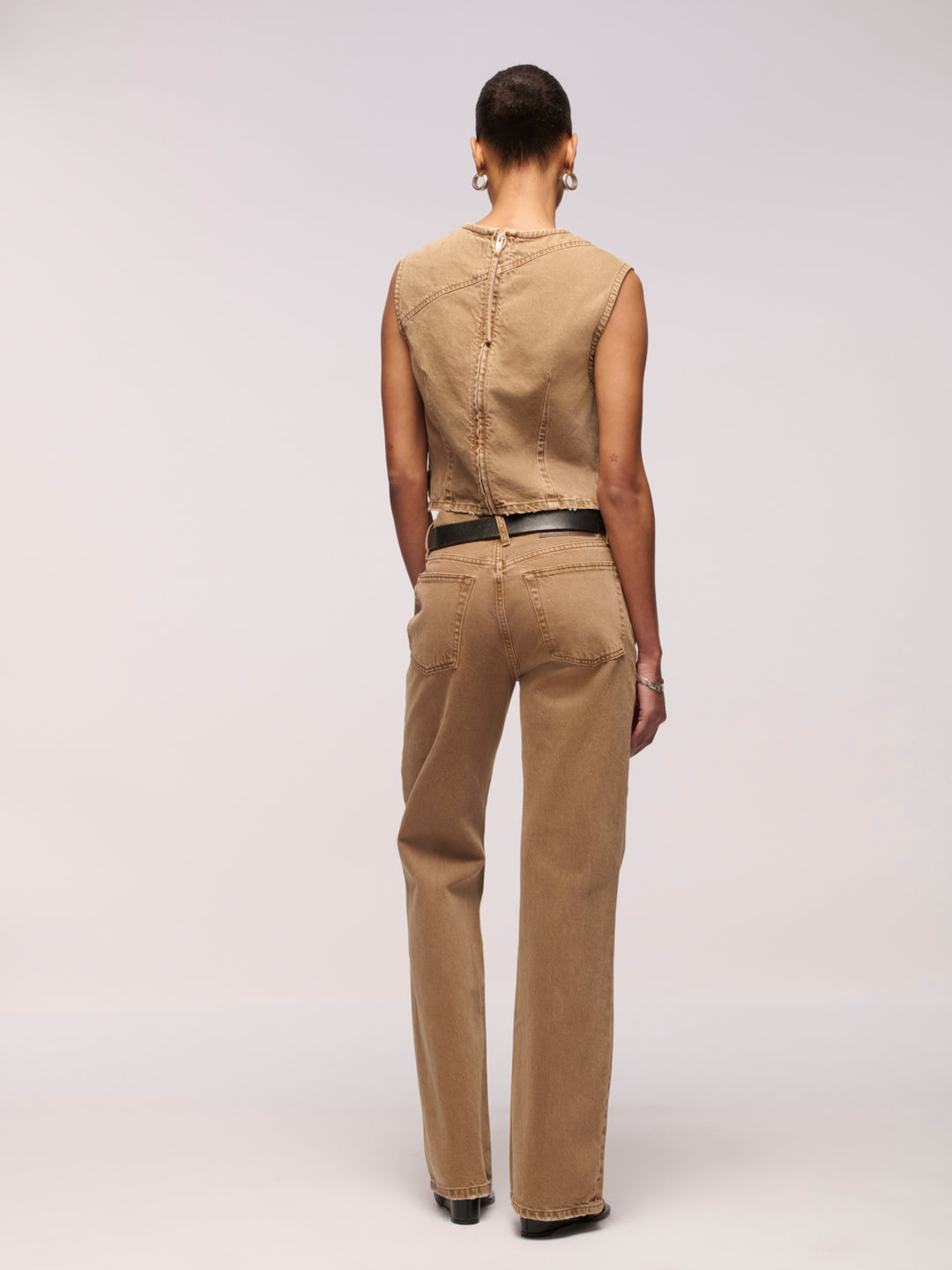 Angle Tank - Oak Brown