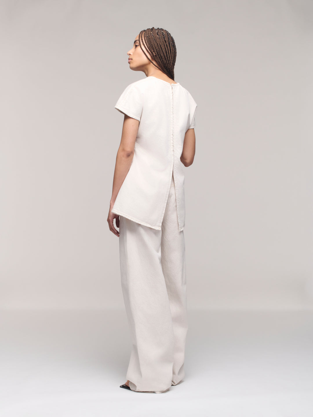 Linear T-Shirt - Salt