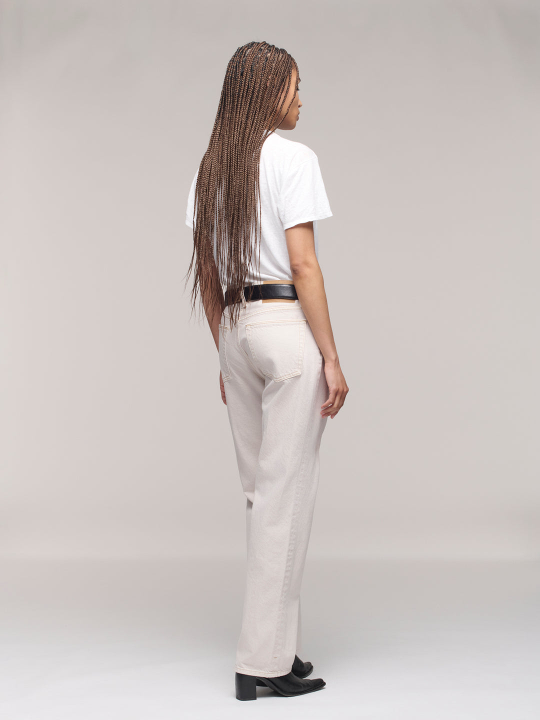 Calla Mid Rise Ankle Jeans - Salt