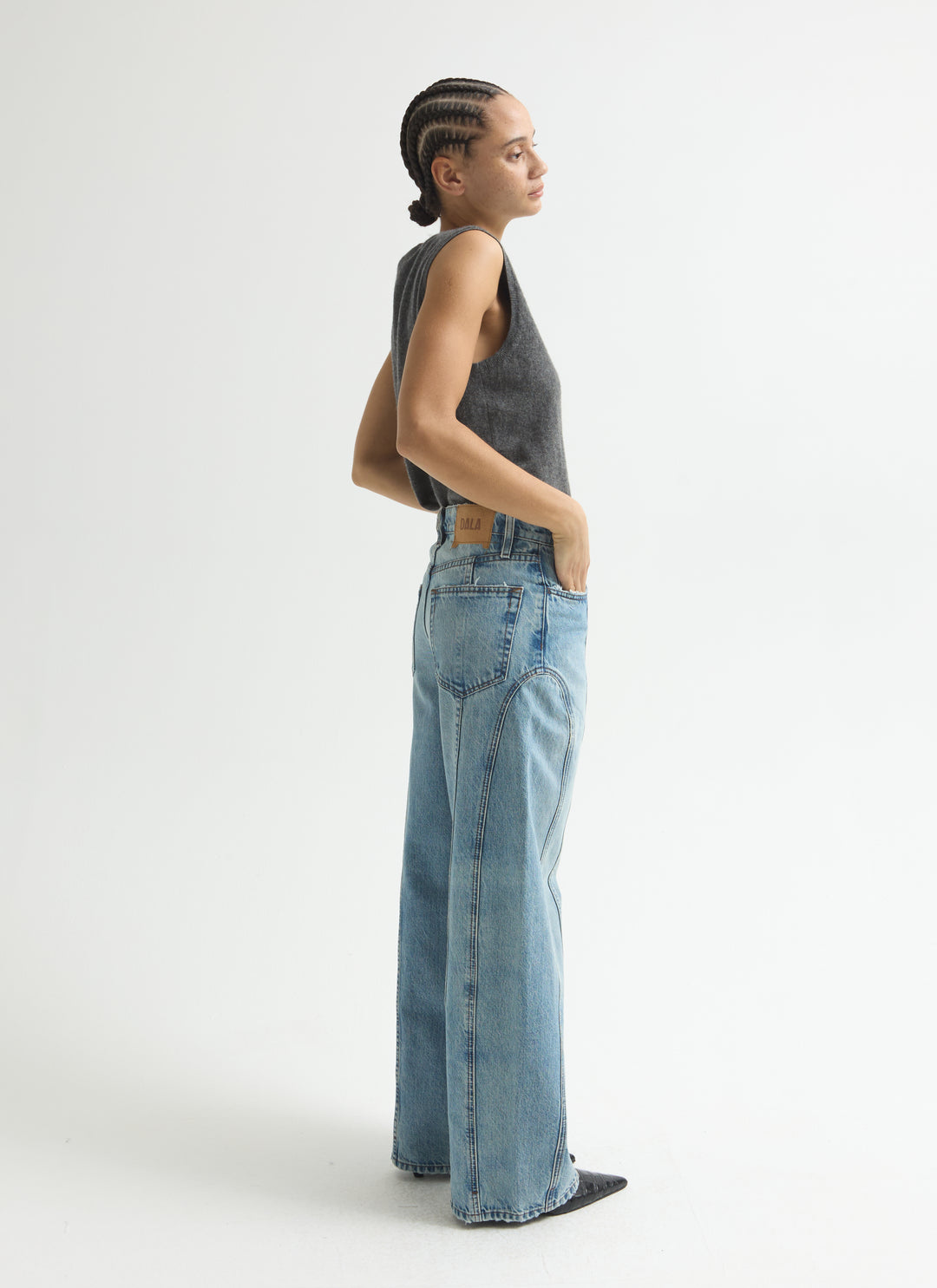 Contoured Sling Jeans - Blue 82